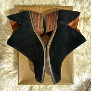 Lucky Brand Black Ankle Booties with Pointed Toe